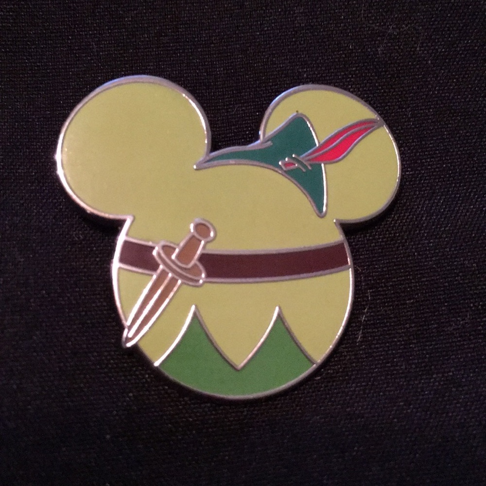 4/$20 Disney Peter Pan trading pin